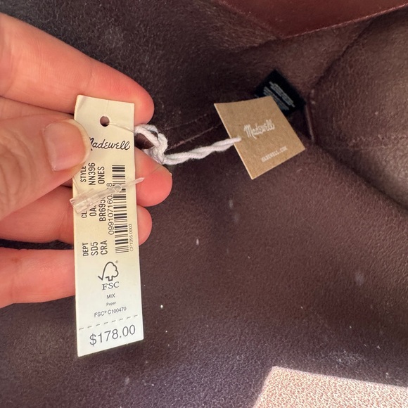 NWT! | MADEWELL The Essential Bucket Tote in Chocolate Raisin Leather - Picture 11 of 16